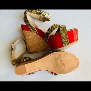 Kenneth Cole Platform Sandals